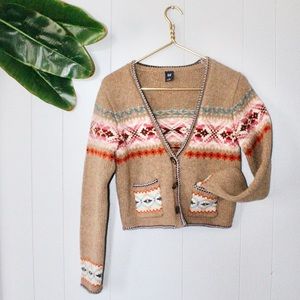 •GAP• Knit Patterned Deep-V Crop Sweater